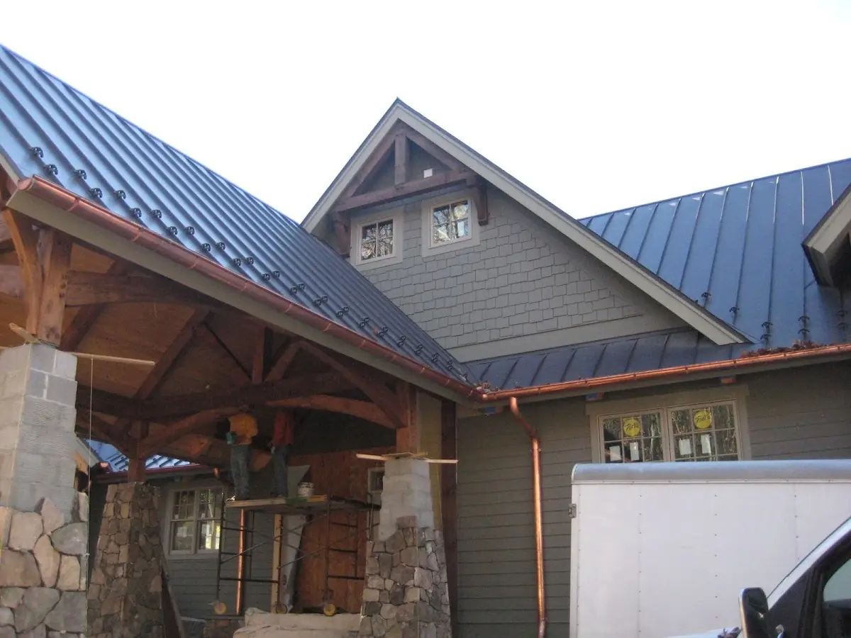 Craftsman Roofing team delivering quality roofing work in Roseway